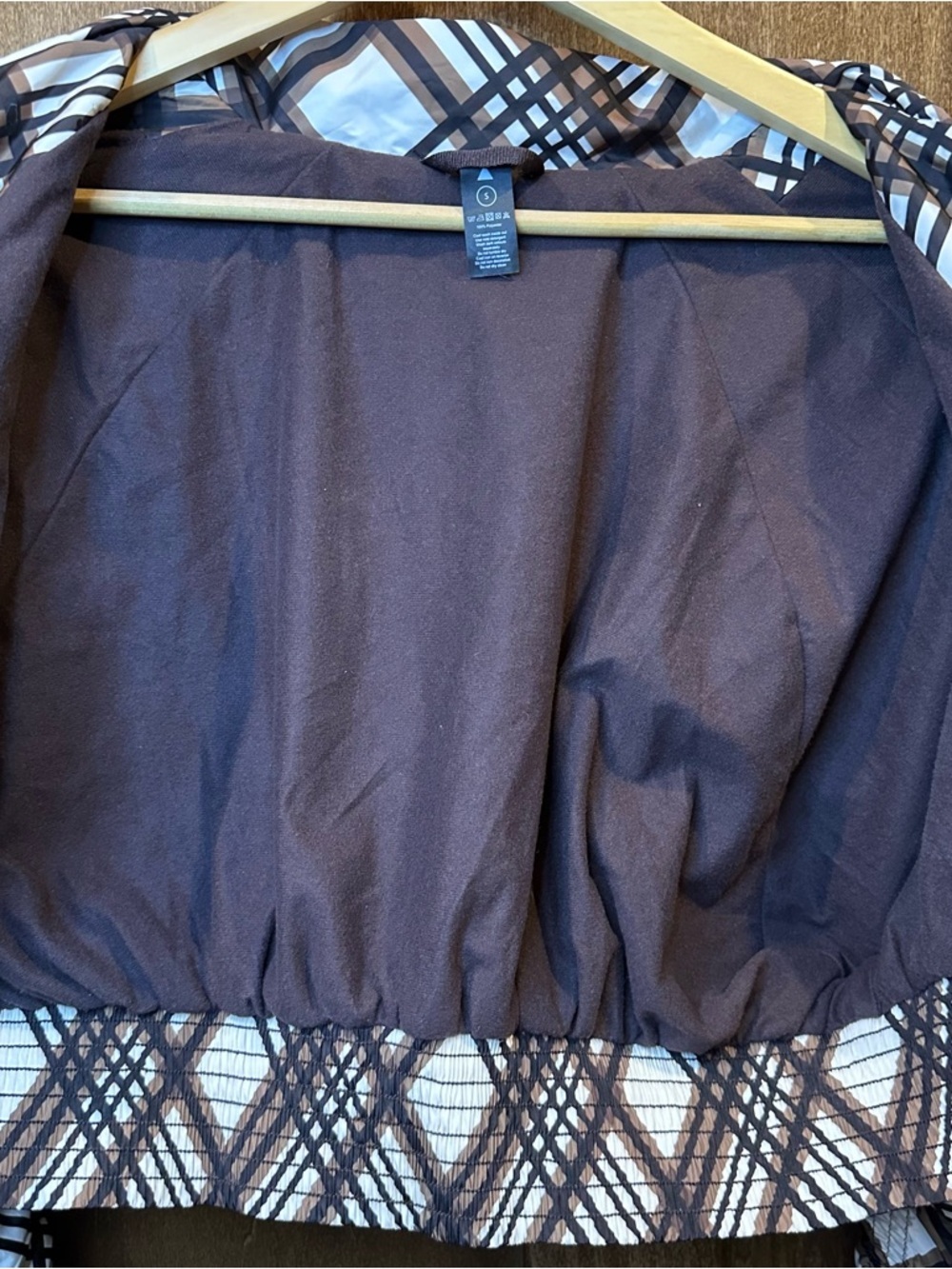Balance Athletica Vitality Ethos Cropped Plaid Windbreaker Jacket - Picture 5 of 5
